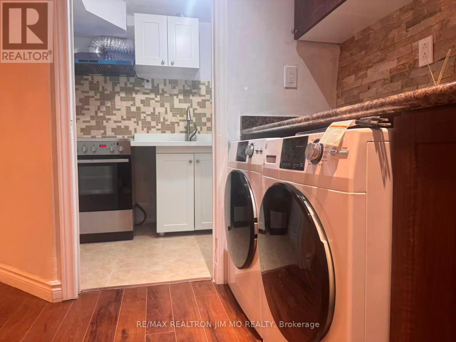 34 Ponymill Drive, Toronto, Ontario  M1V 2Y1 - Photo 13 - E12947254