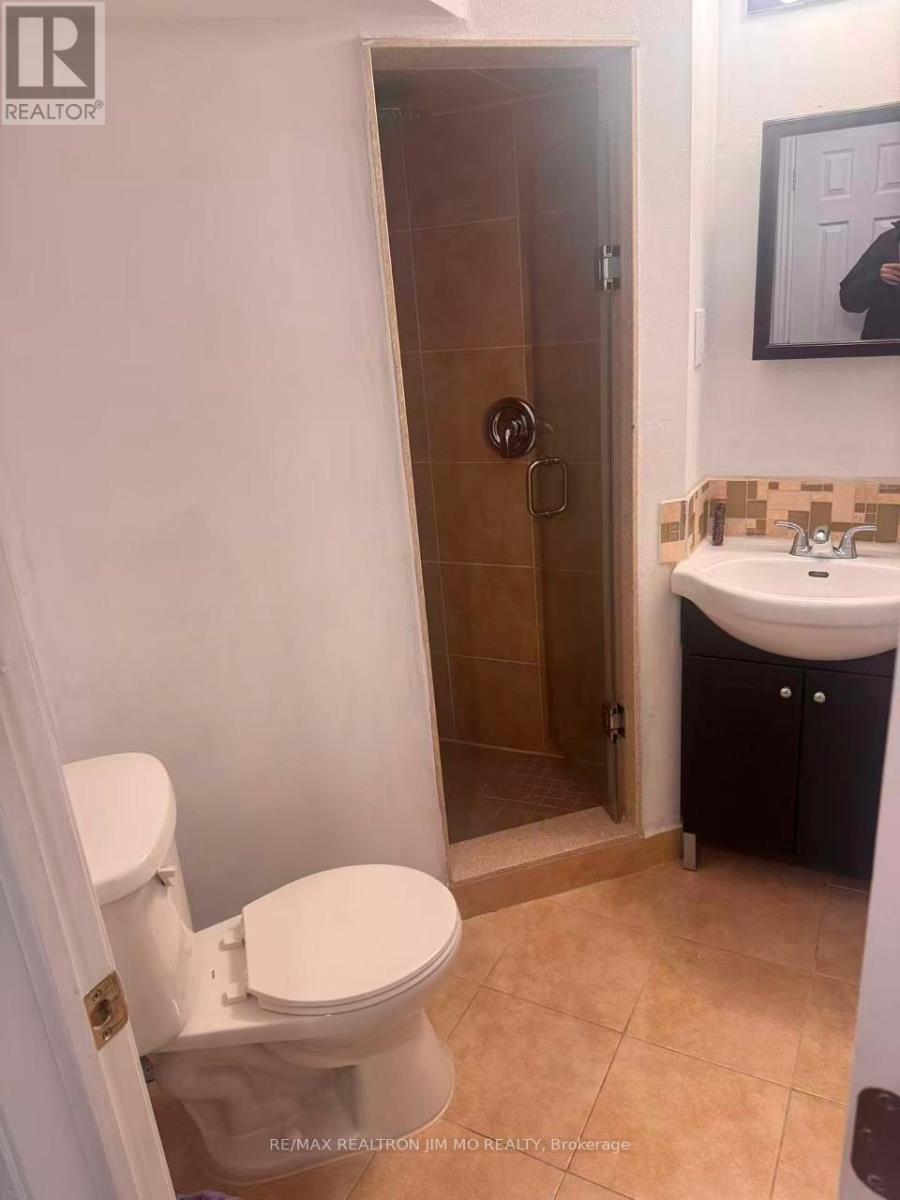 34 Ponymill Drive, Toronto, Ontario  M1V 2Y1 - Photo 15 - E12947254