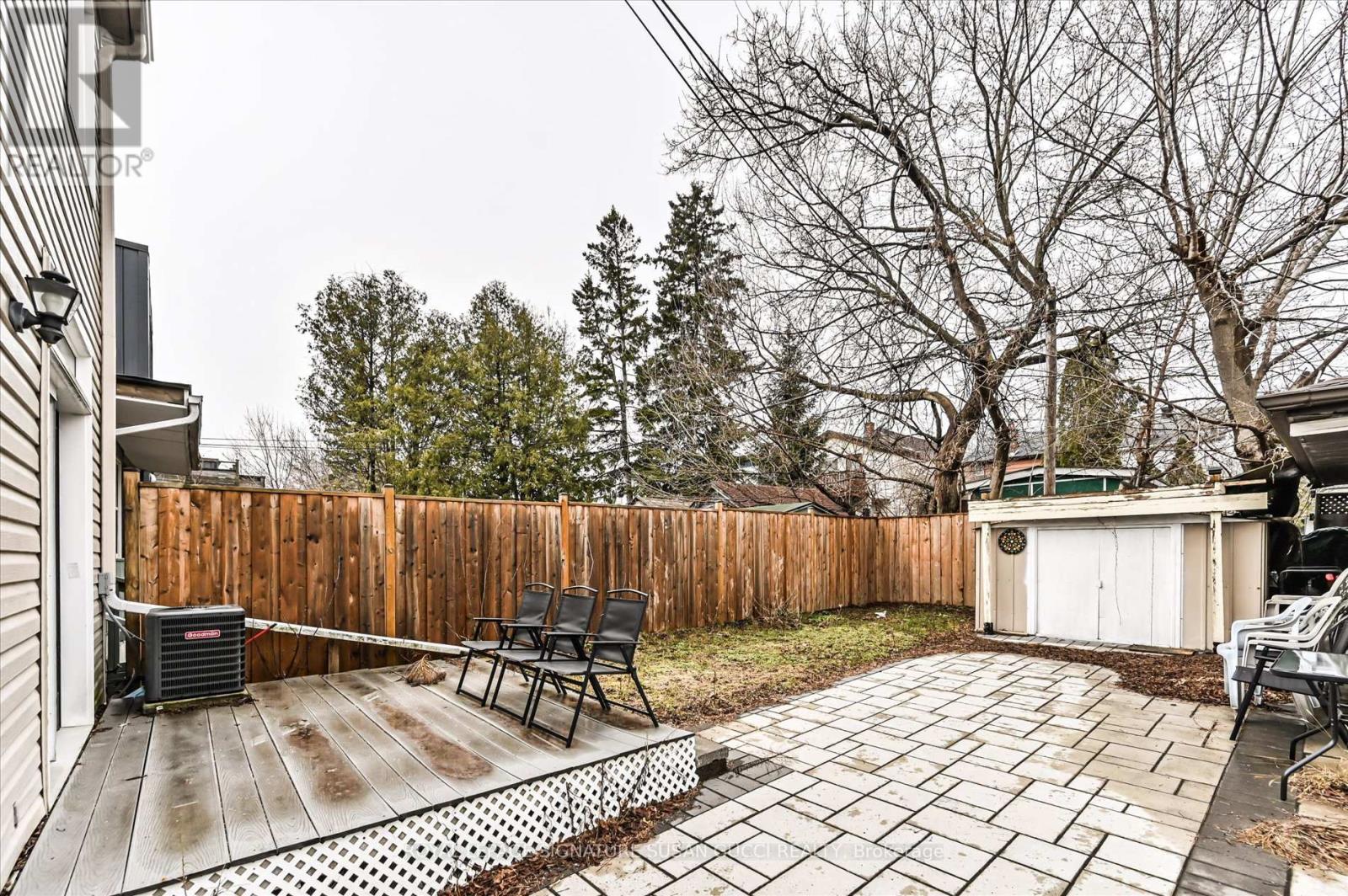 838 Sammon Avenue, Toronto, Ontario  M4C 2E8 - Photo 39 - E12947298