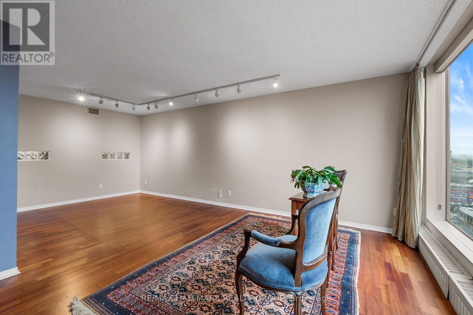 1404 - 160 George Street, Ottawa, Ontario  K1N 9M2 - Photo 24 - X12947132