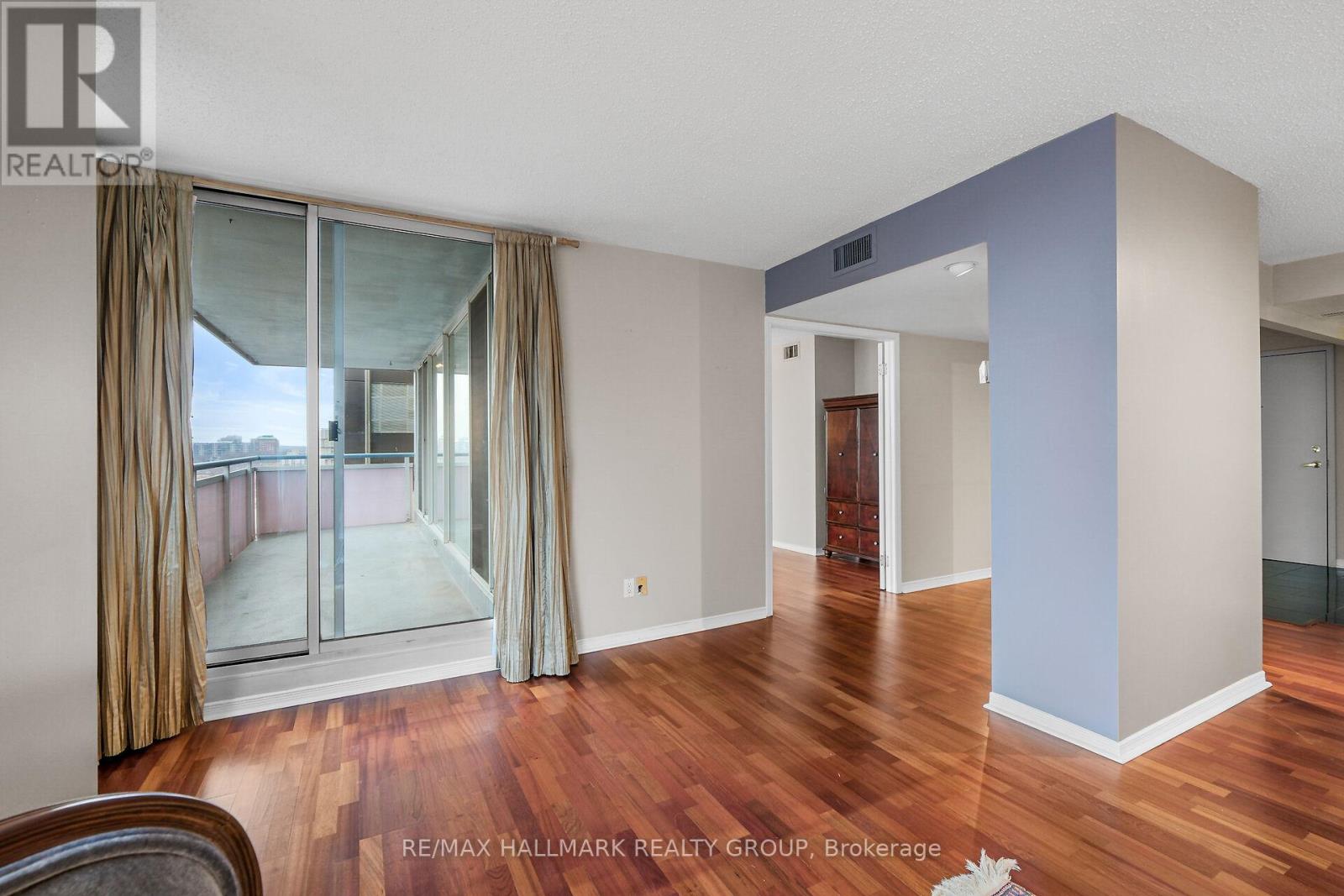 1404 - 160 George Street, Ottawa, Ontario  K1N 9M2 - Photo 31 - X12947132