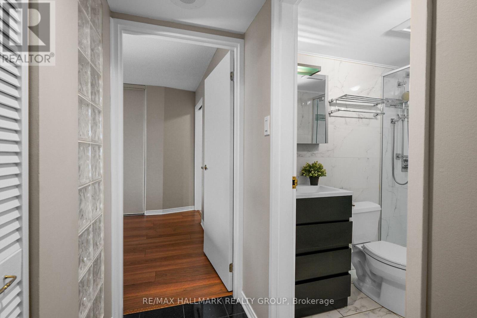 1404 - 160 George Street, Ottawa, Ontario  K1N 9M2 - Photo 41 - X12947132