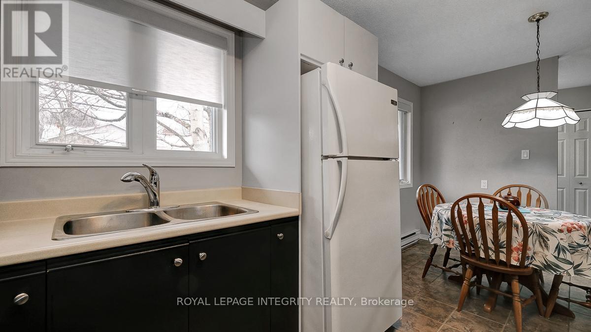 419 Brock Street E, Merrickville-Wolford, Ontario  K0G 1N0 - Photo 17 - X12947248