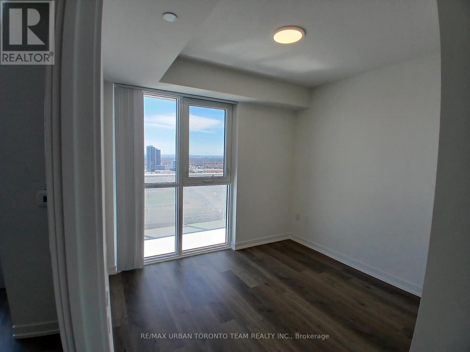 2710 - 195 Commerce Street, Vaughan, Ontario  L4K 0P9 - Photo 10 - N12947178