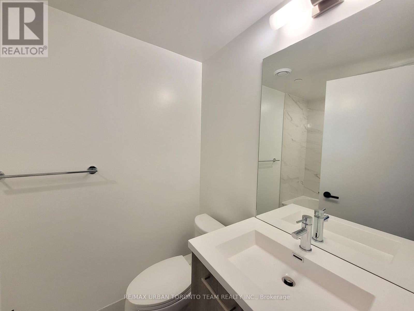 2710 - 195 Commerce Street, Vaughan, Ontario  L4K 0P9 - Photo 7 - N12947178