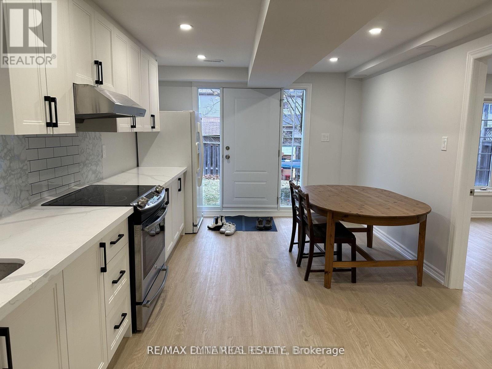 Bsmt - 59 Adams Street, Bradford West Gwillimbury, Ontario  L3Z 3E2 - Photo 8 - N12947272