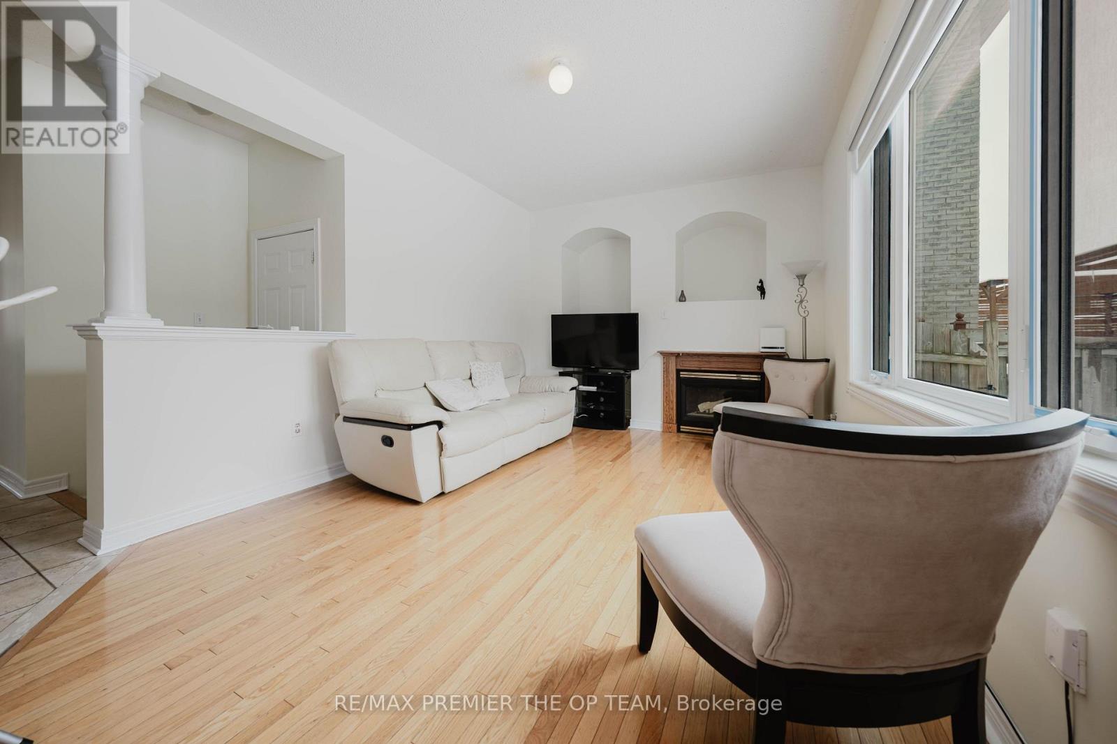 56 Wildberry Crescent, Vaughan, Ontario  L4H 2C6 - Photo 15 - N12947288