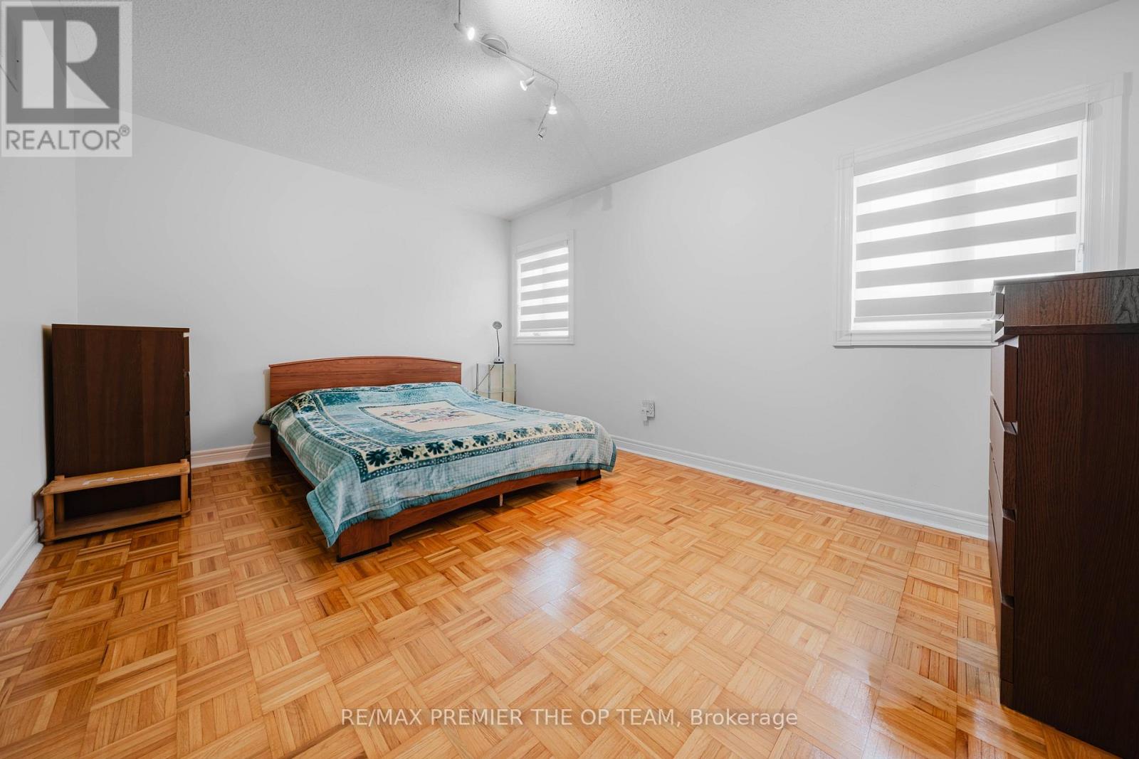 56 Wildberry Crescent, Vaughan, Ontario  L4H 2C6 - Photo 25 - N12947288