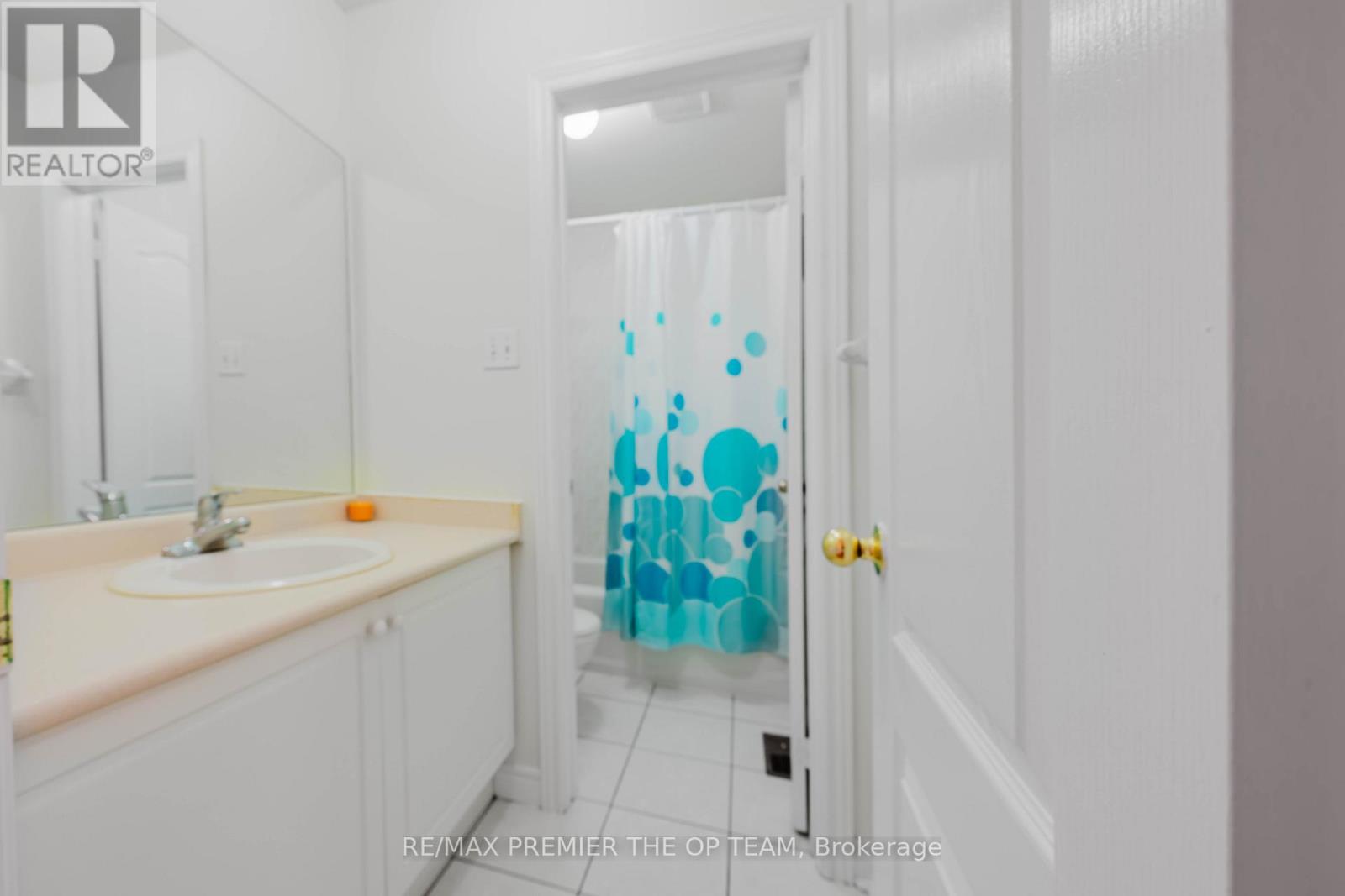 56 Wildberry Crescent, Vaughan, Ontario  L4H 2C6 - Photo 26 - N12947288