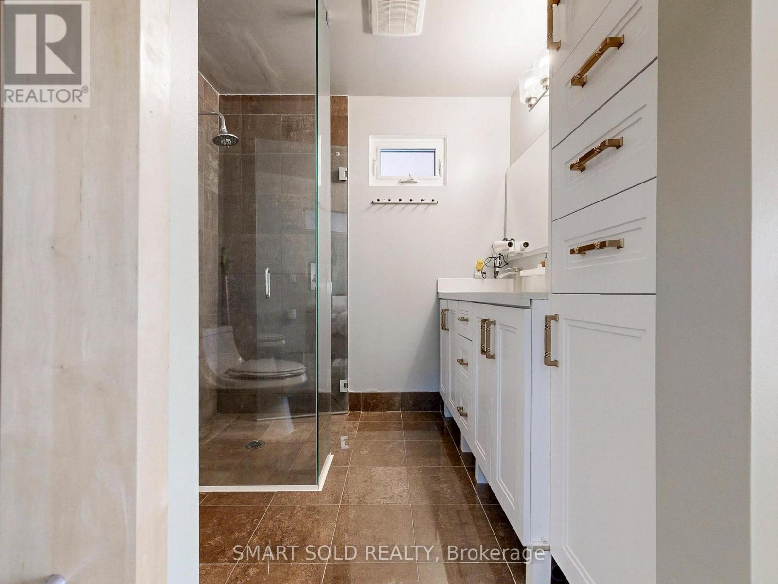 48 Patina Drive, Toronto, Ontario  M2H 1R1 - Photo 21 - C12942250