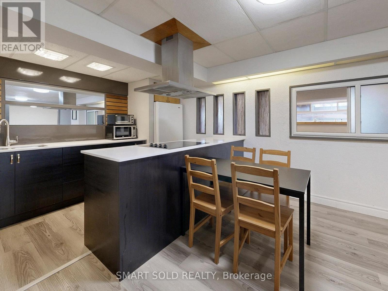 48 Patina Drive, Toronto, Ontario  M2H 1R1 - Photo 26 - C12942250