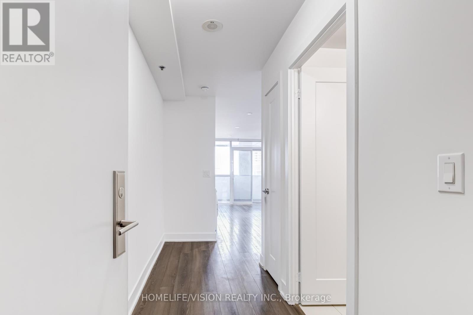 902 - 318 Richmond Street W, Toronto, Ontario  M5V 0B4 - Photo 16 - C12947148