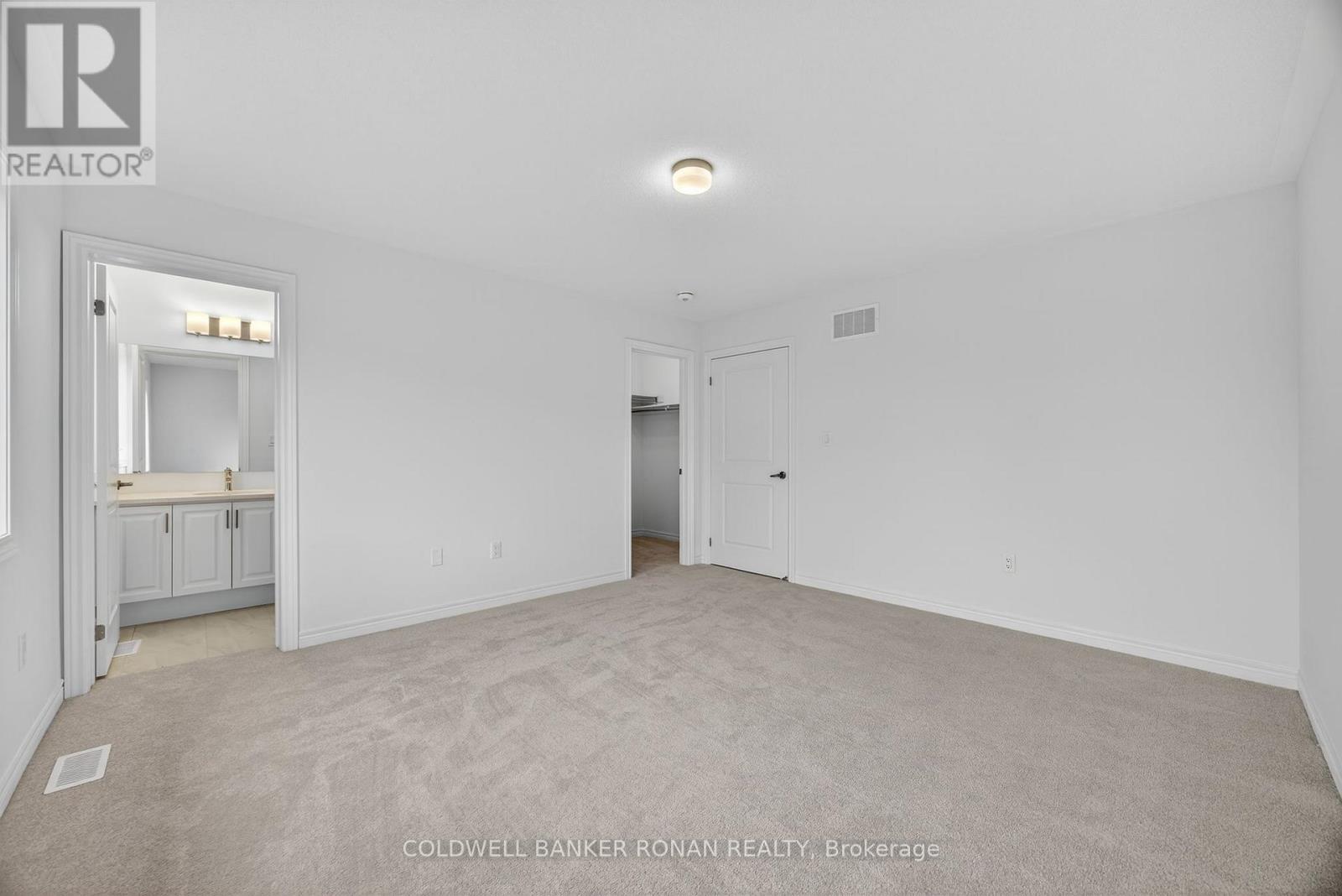 29 Milady Crescent, Barrie, Ontario  L9J 0X3 - Photo 23 - S12947066