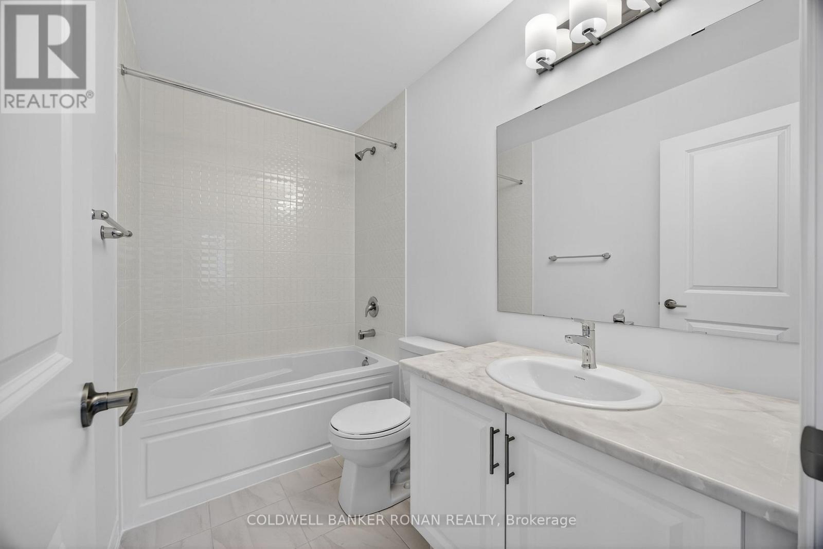 29 Milady Crescent, Barrie, Ontario  L9J 0X3 - Photo 29 - S12947066