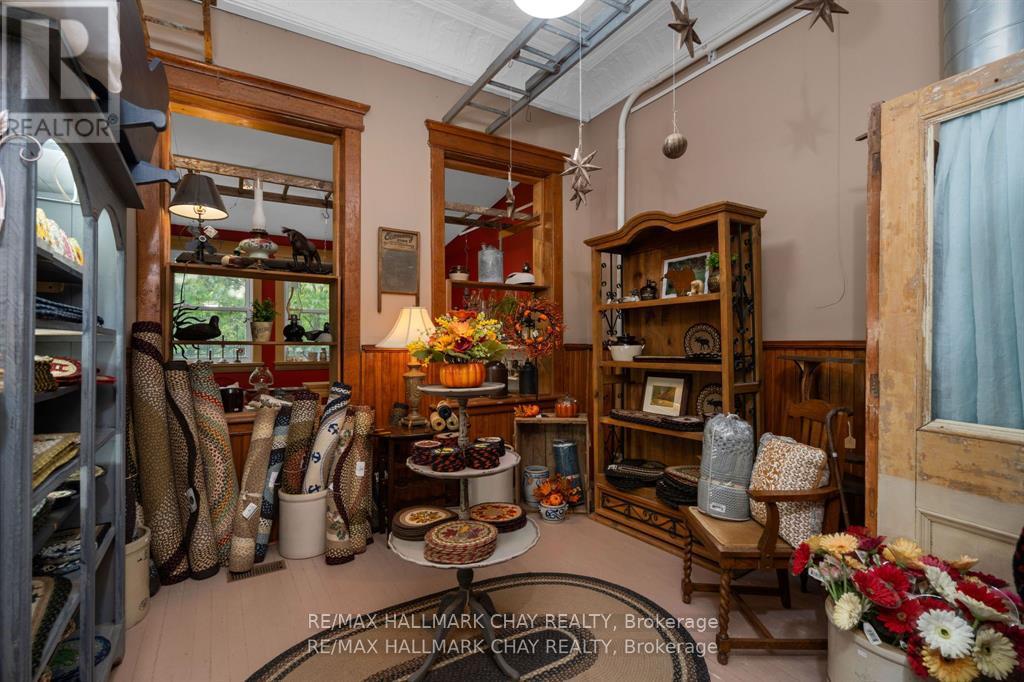 14 Coldwater Road, Severn, Ontario  L0K 1E0 - Photo 11 - S12798008