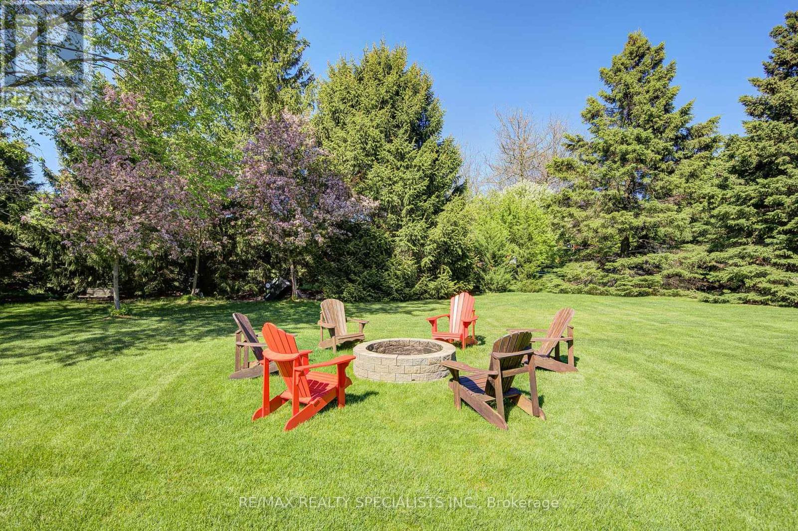 11 Bridlewood Boulevard, Halton Hills, Ontario  L0P 1H0 - Photo 47 - W12939078