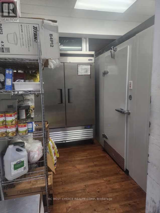 111 - 470 Bronte Street S, Milton, Ontario  L9T 2J4 - Photo 11 - W12940134