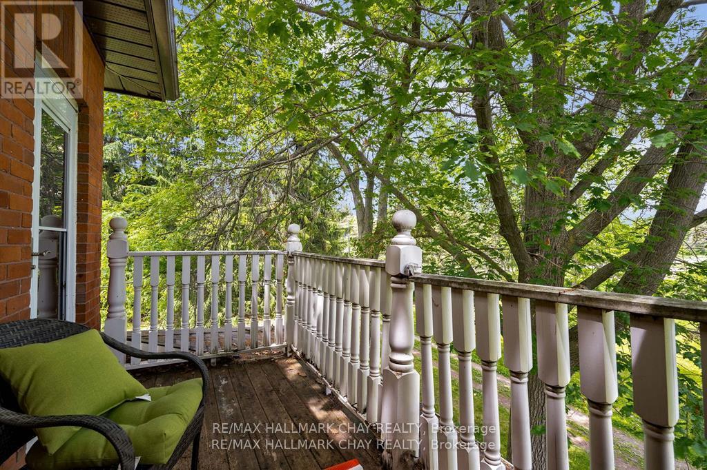 1407 Flos 8 Road W, Springwater, Ontario  L0L 1P0 - Photo 20 - S12838102