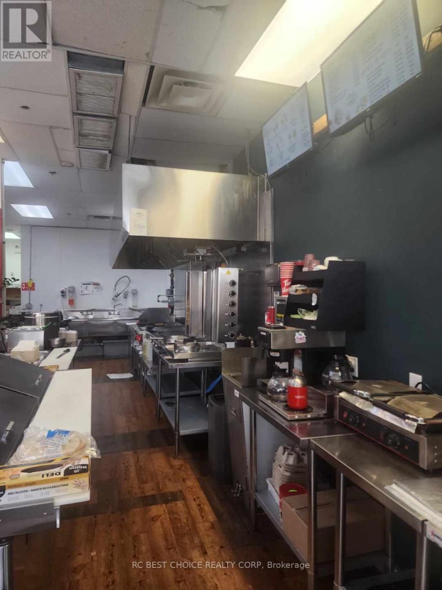 111 - 470 Bronte Street S, Milton, Ontario  L9T 2J4 - Photo 8 - W12940134