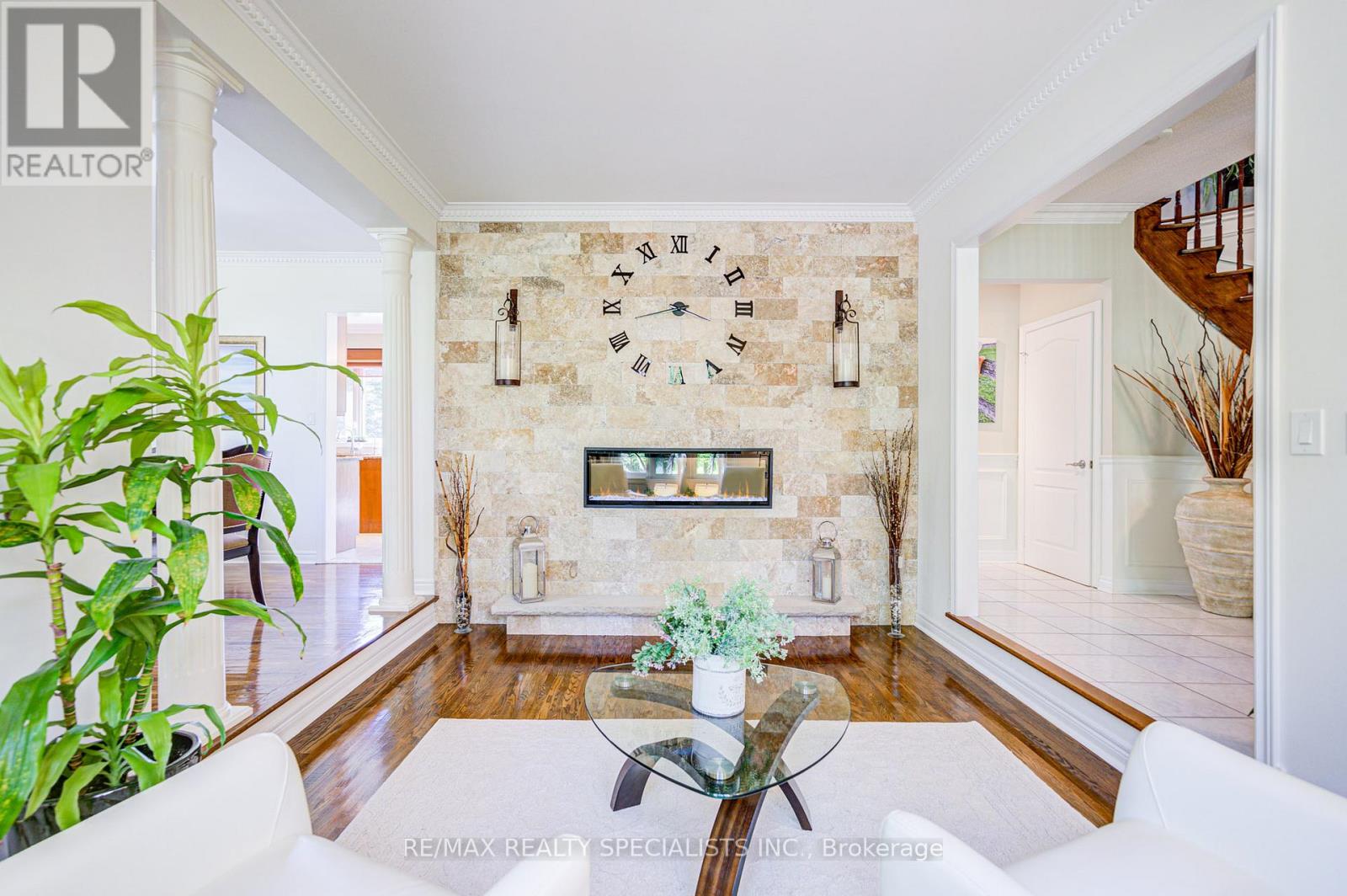 11 Bridlewood Boulevard, Halton Hills, Ontario  L0P 1H0 - Photo 17 - W12939078