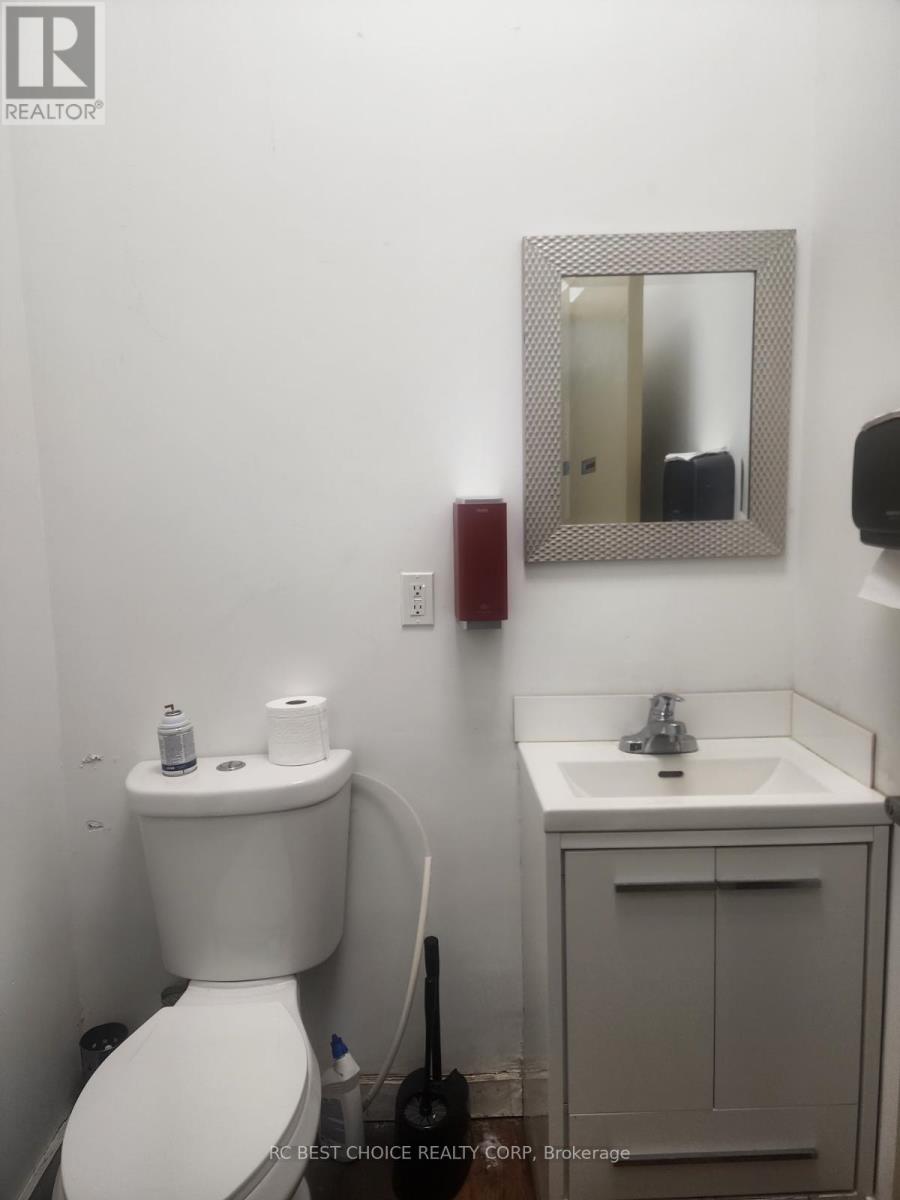 111 - 470 Bronte Street S, Milton, Ontario  L9T 2J4 - Photo 12 - W12940134