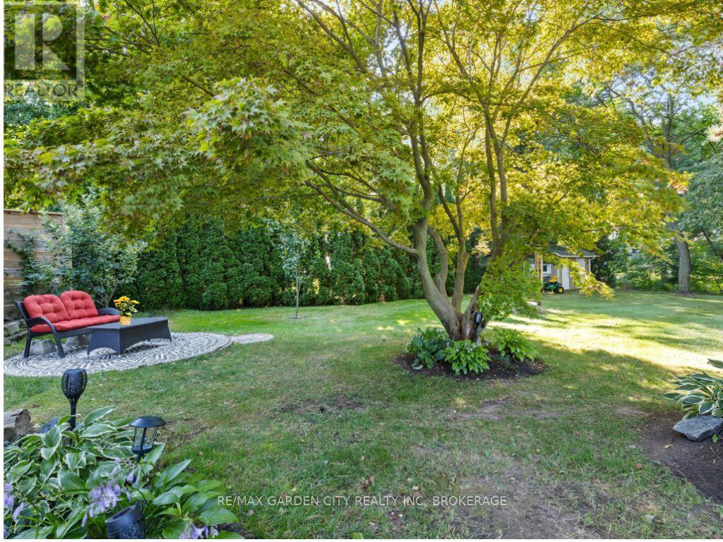 629 Penner Street, Niagara-On-The-Lake, Ontario  L0S 1T0 - Photo 29 - X12938270