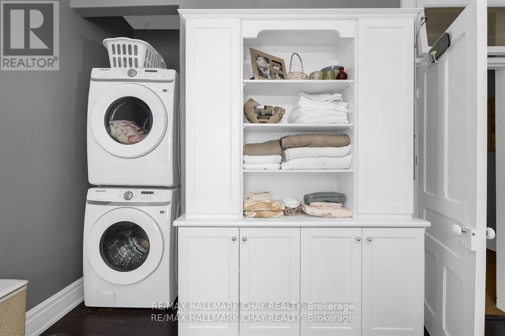 1407 Flos 8 Road W, Springwater, Ontario  L0L 1P0 - Photo 29 - S12838102