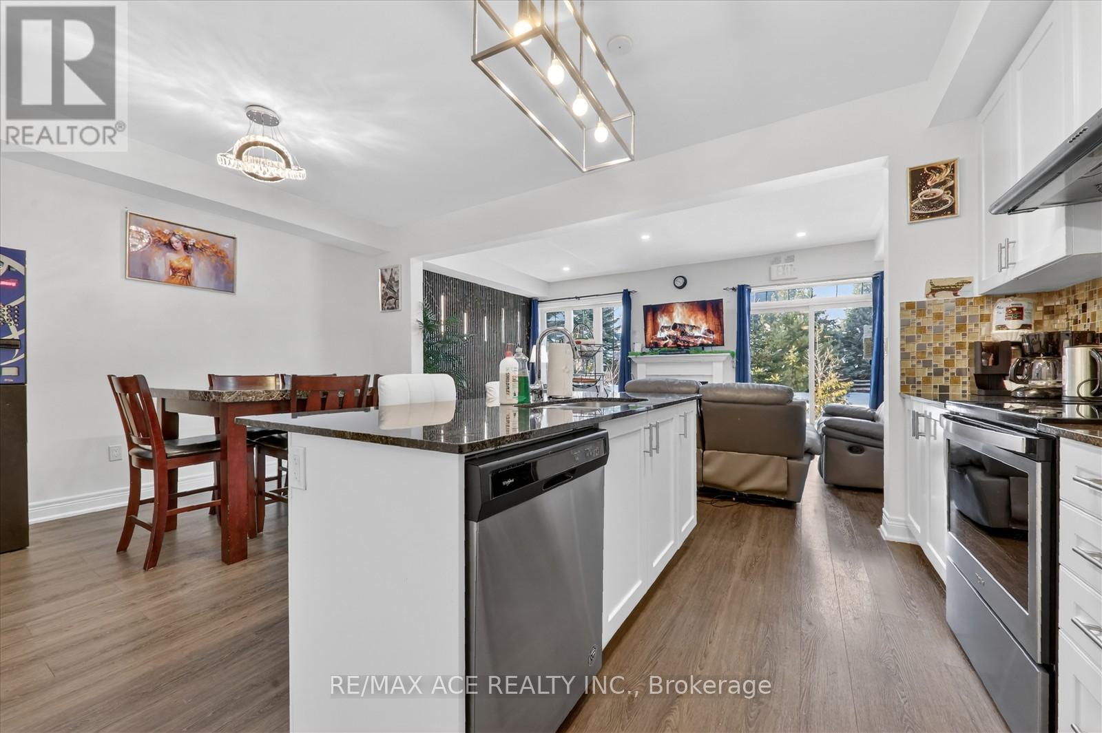 26 - 171 Snowbridge Way, Blue Mountains, Ontario  L9Y 0V1 - Photo 23 - X12856956