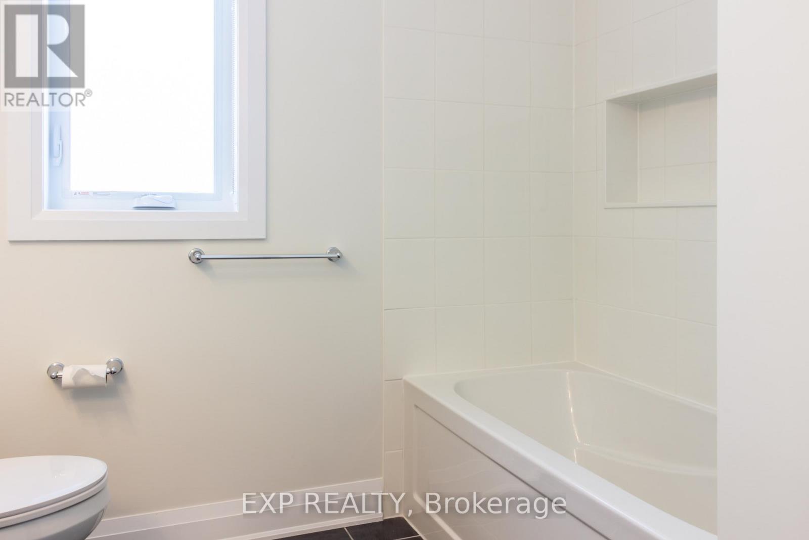 6 Dominique Street, Kitchener, Ontario  N2E 0K4 - Photo 12 - X12813906