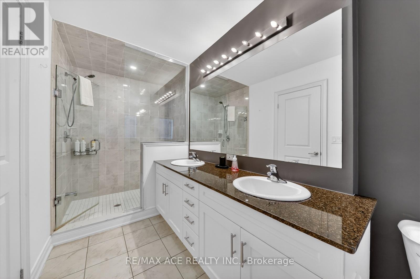 26 - 171 Snowbridge Way, Blue Mountains, Ontario  L9Y 0V1 - Photo 29 - X12856956