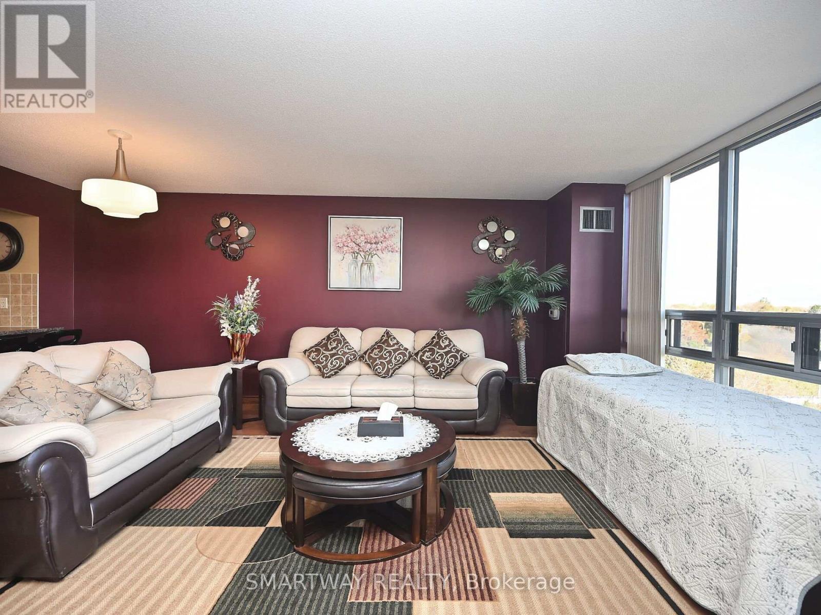 512 - 320 Mill Street S, Brampton, Ontario  L6Y 3V2 - Photo 8 - W12947060