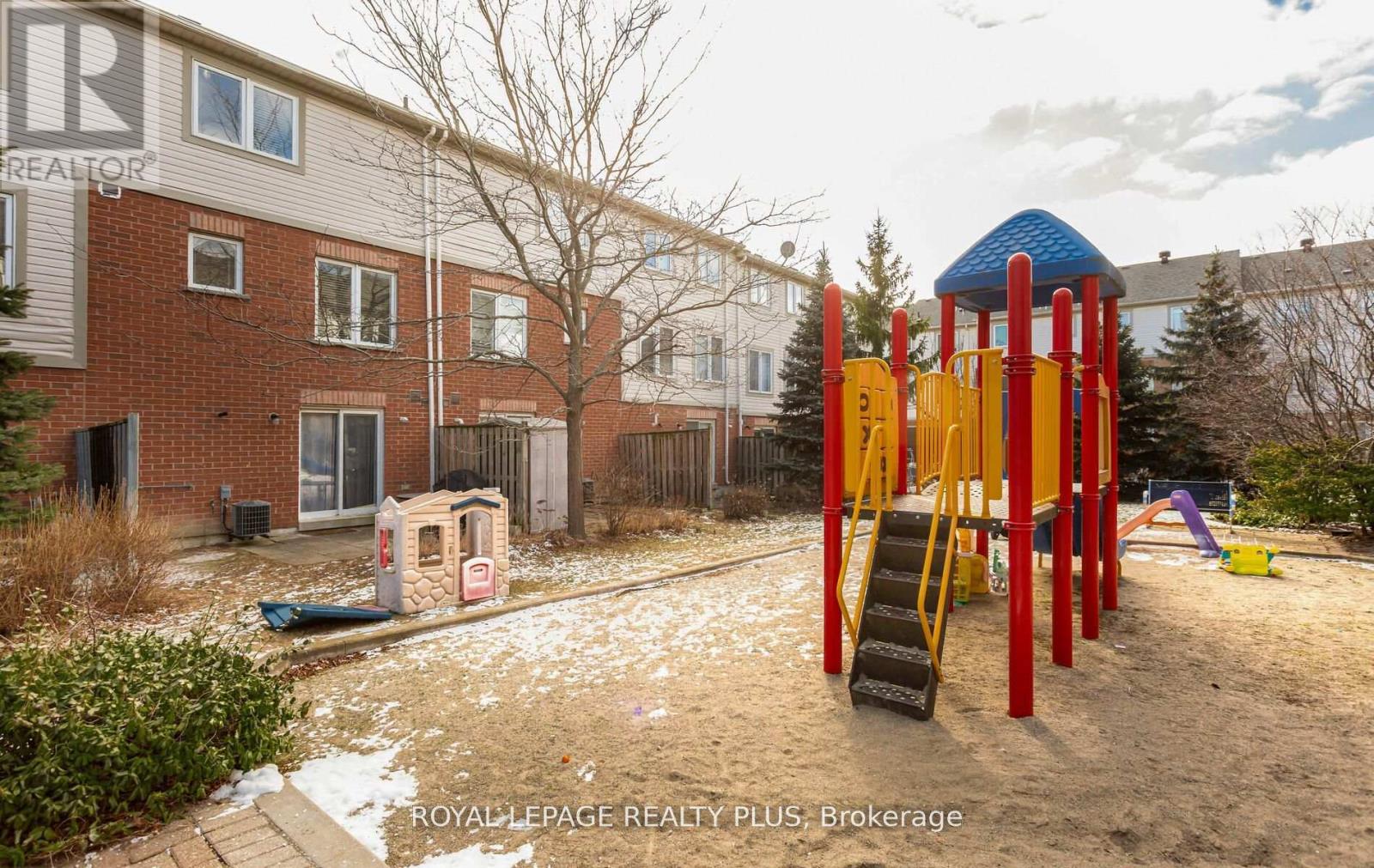 267 - 3030 Breakwater Court, Mississauga, Ontario  L5B 4P1 - Photo 21 - W12947078