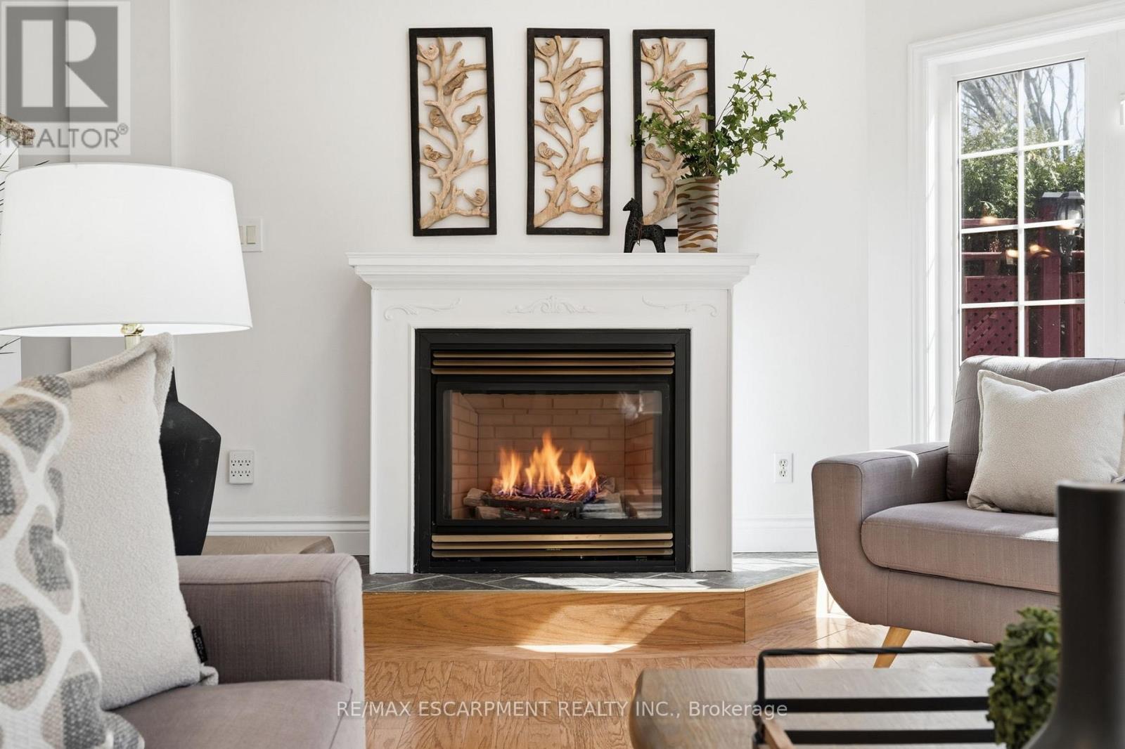 952 Danforth Avenue, Burlington, Ontario  L7T 1S8 - Photo 20 - W12947080