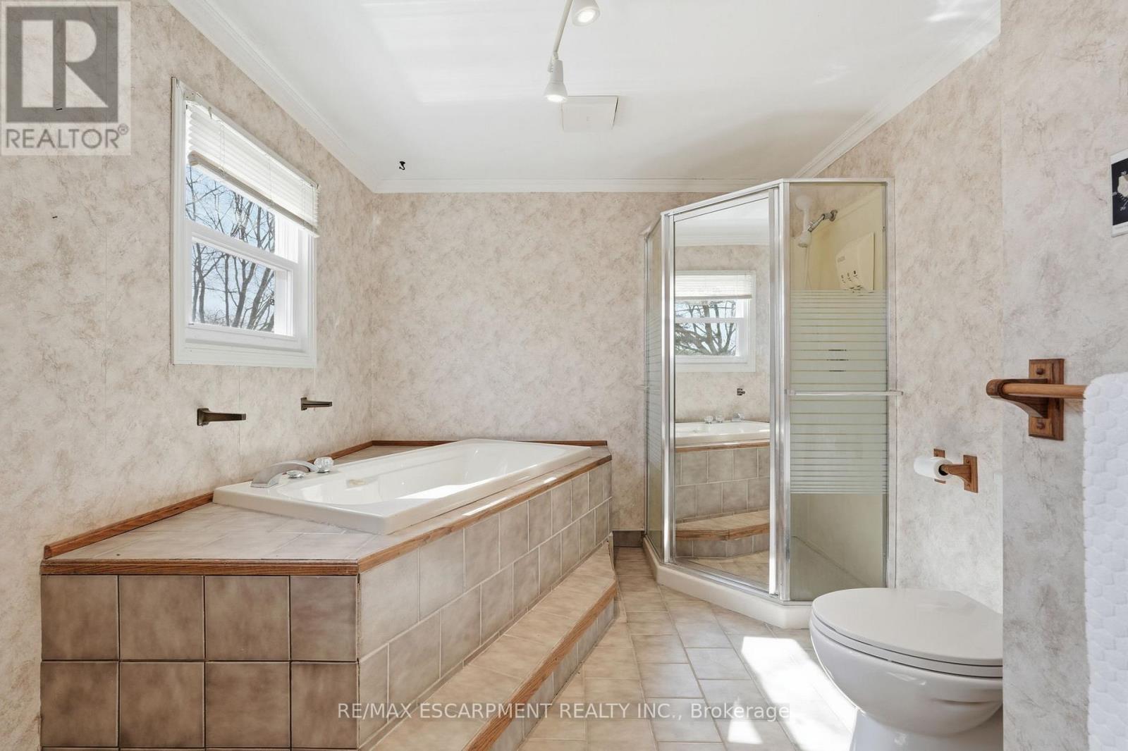 952 Danforth Avenue, Burlington, Ontario  L7T 1S8 - Photo 29 - W12947080