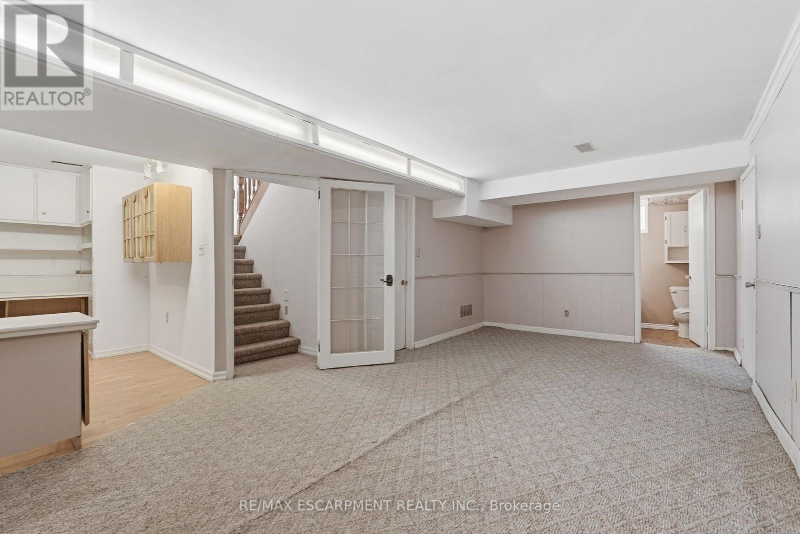 952 Danforth Avenue, Burlington, Ontario  L7T 1S8 - Photo 33 - W12947080