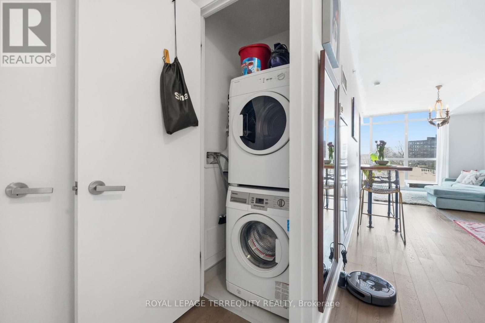 510 - 36 Howard Park Avenue, Toronto, Ontario  M6R 0A5 - Photo 26 - W12947084