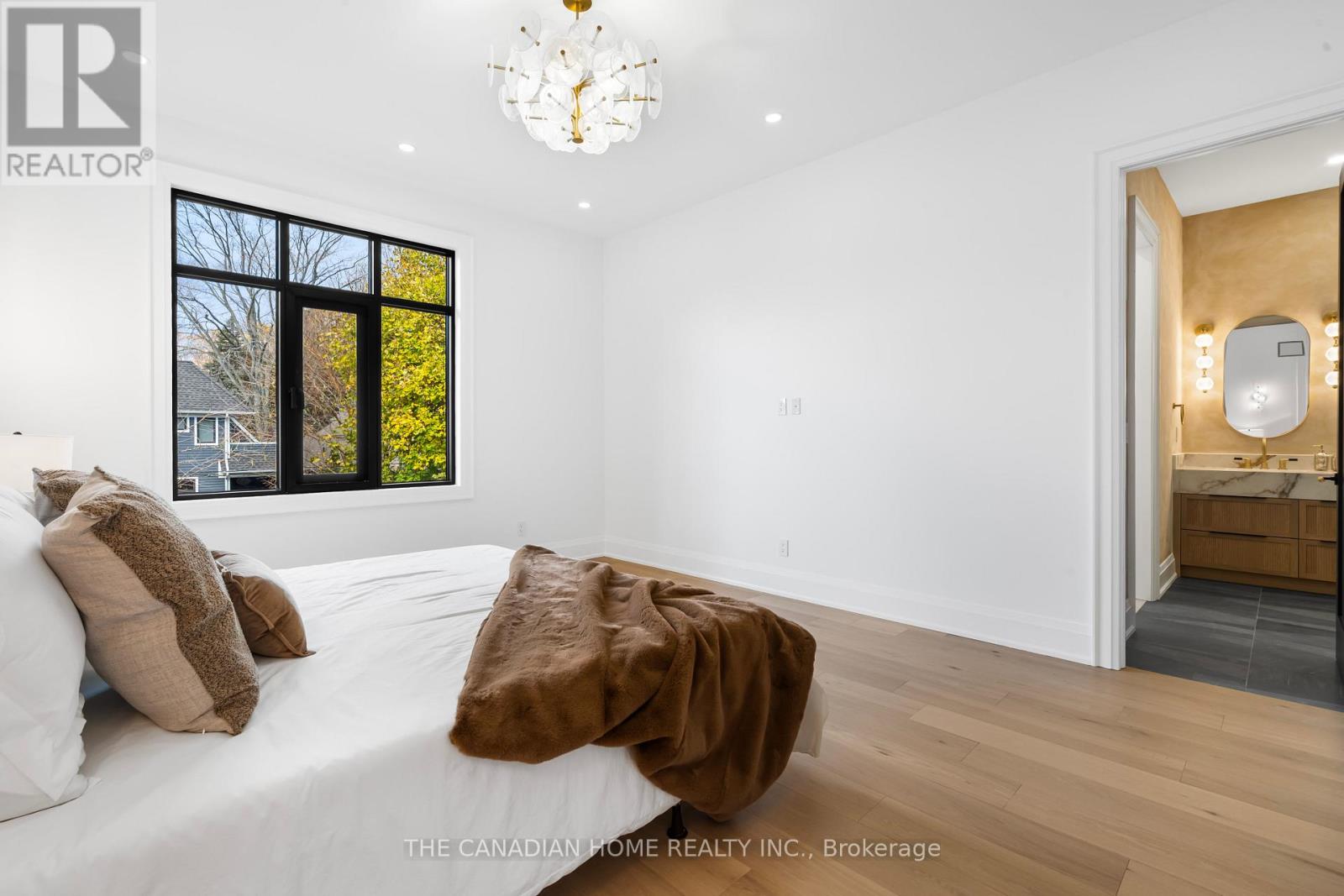 499 Rebecca Street, Oakville, Ontario  L6K 1K8 - Photo 26 - W12947092