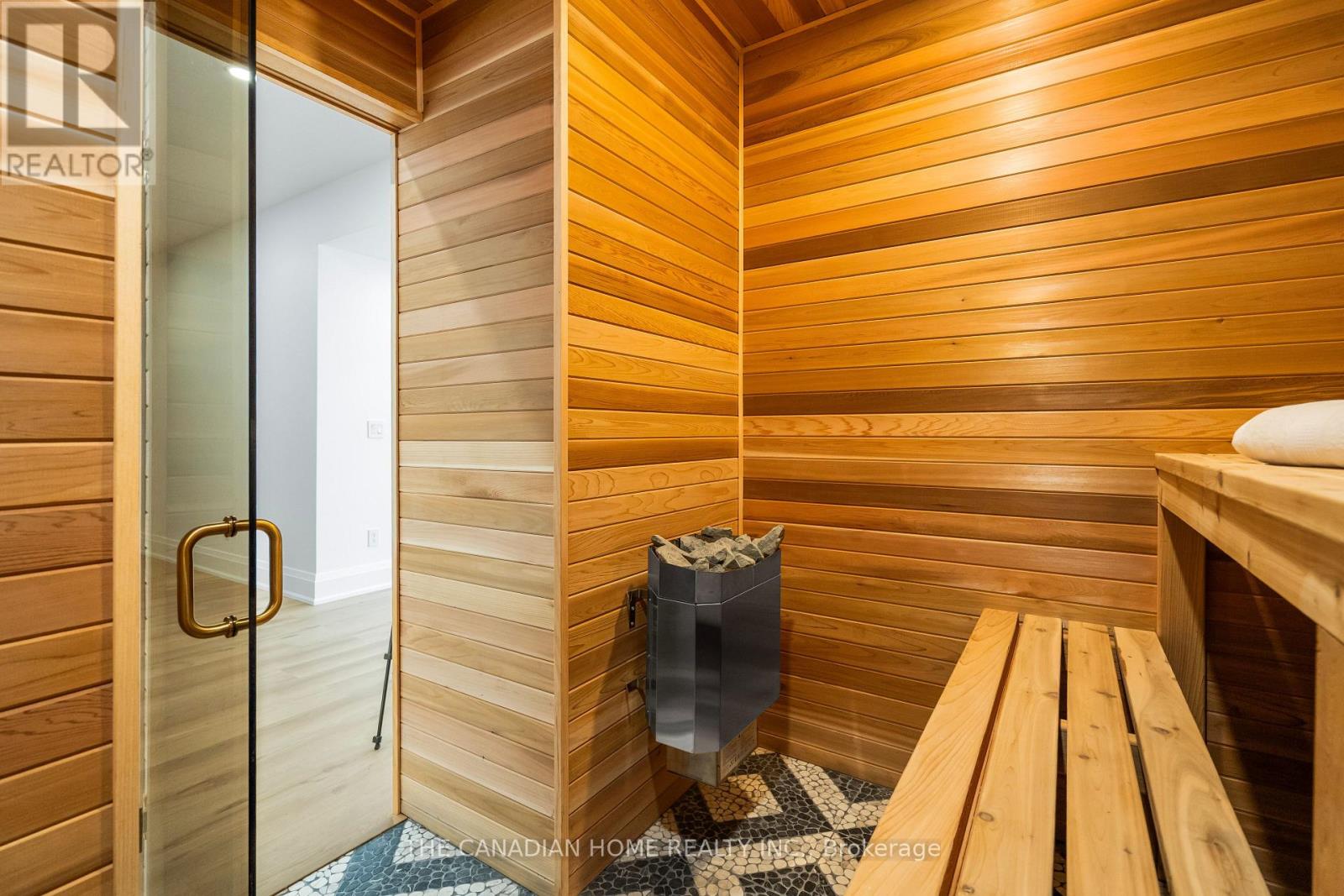 499 Rebecca Street, Oakville, Ontario  L6K 1K8 - Photo 48 - W12947092