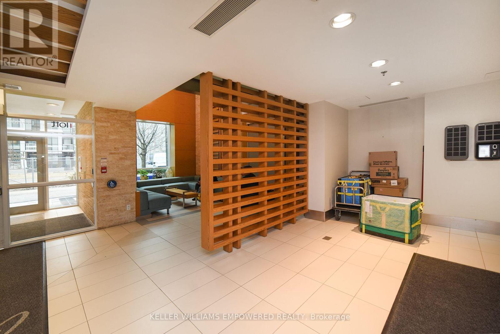 3032 - 165 Legion Road N, Toronto, Ontario  M8Y 0B3 - Photo 33 - W12947194