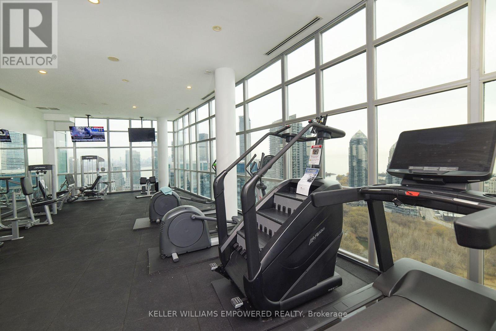 3032 - 165 Legion Road N, Toronto, Ontario  M8Y 0B3 - Photo 38 - W12947194