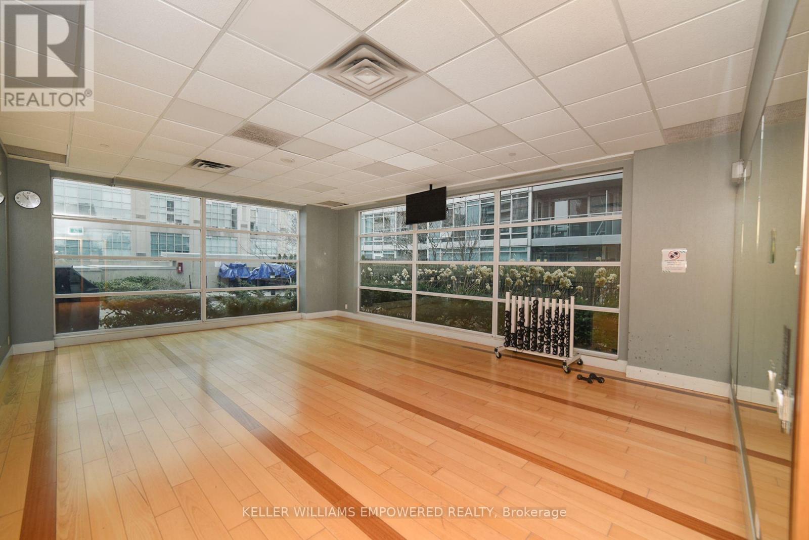 3032 - 165 Legion Road N, Toronto, Ontario  M8Y 0B3 - Photo 42 - W12947194