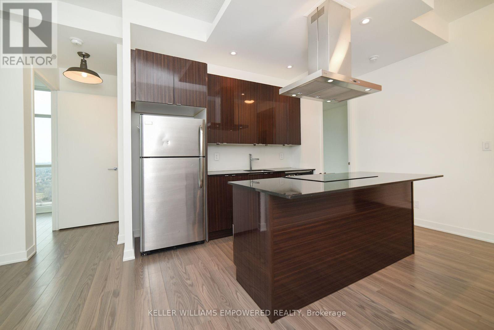 3032 - 165 Legion Road N, Toronto, Ontario  M8Y 0B3 - Photo 8 - W12947194