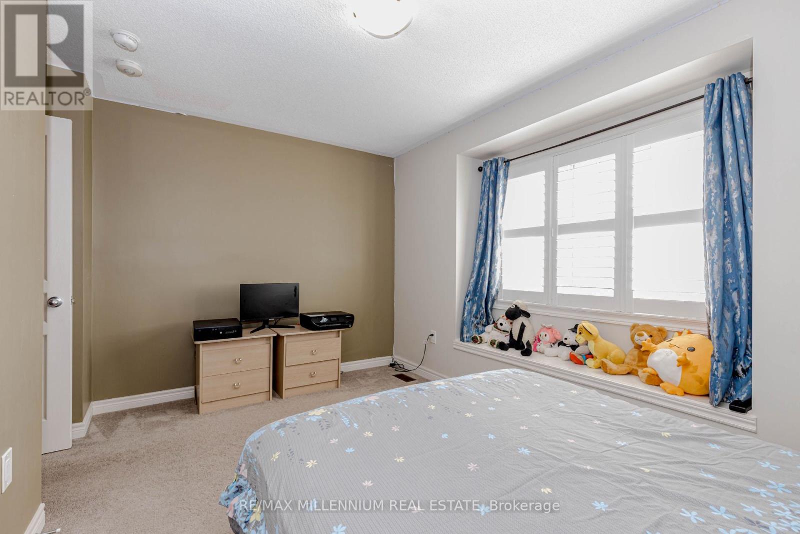 1625 Sorensen Court, Milton, Ontario  L9E 1G8 - Photo 19 - W12947222