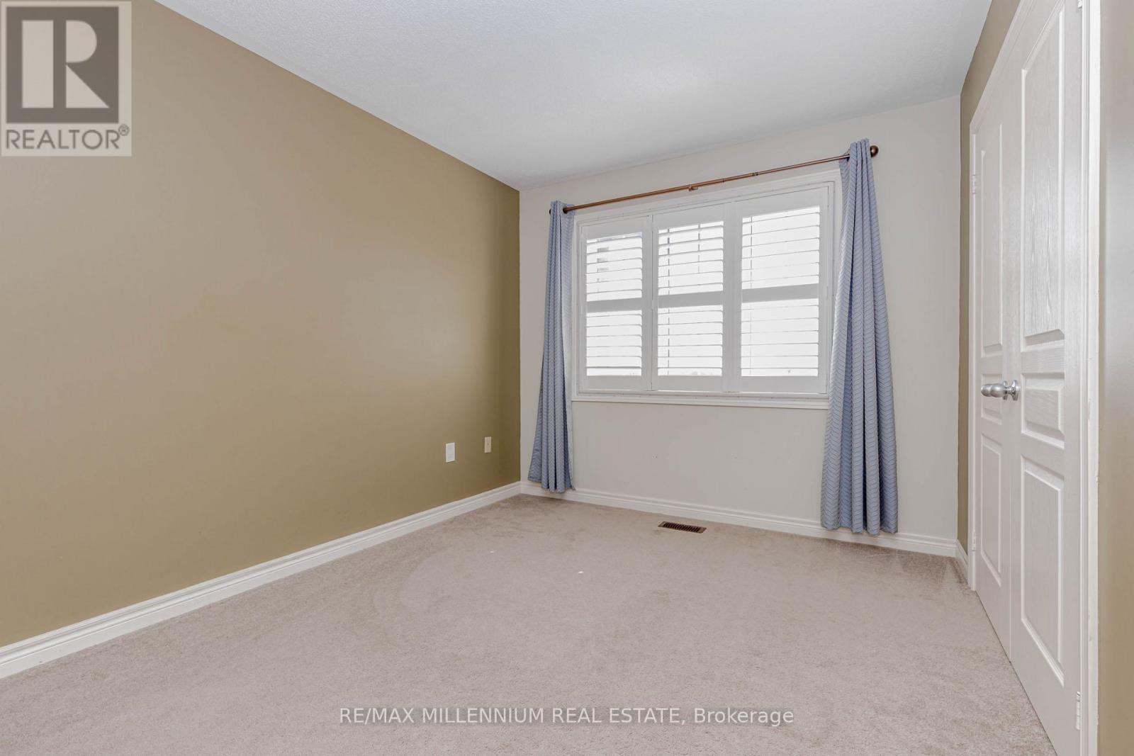 1625 Sorensen Court, Milton, Ontario  L9E 1G8 - Photo 24 - W12947222