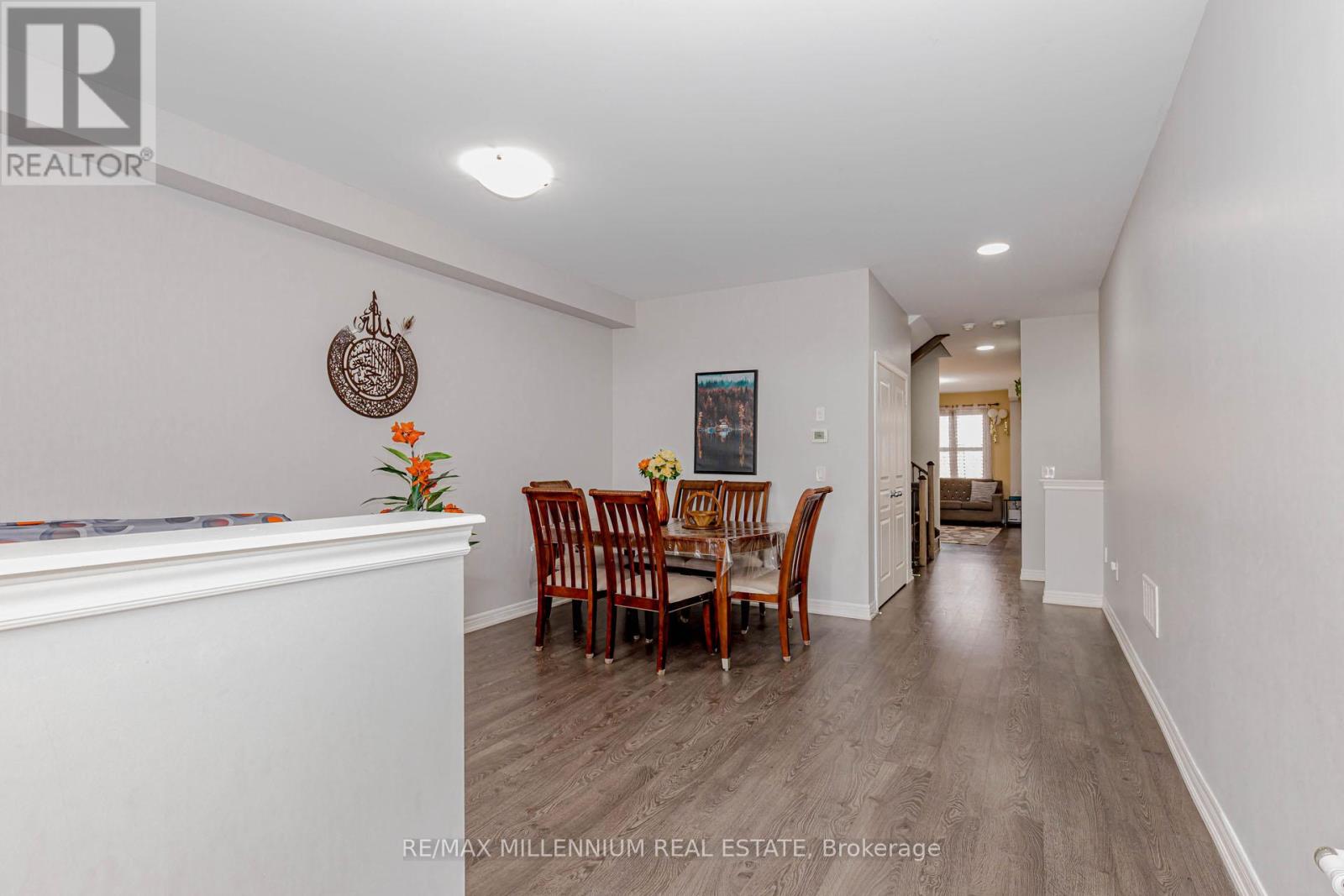 1625 Sorensen Court, Milton, Ontario  L9E 1G8 - Photo 3 - W12947222