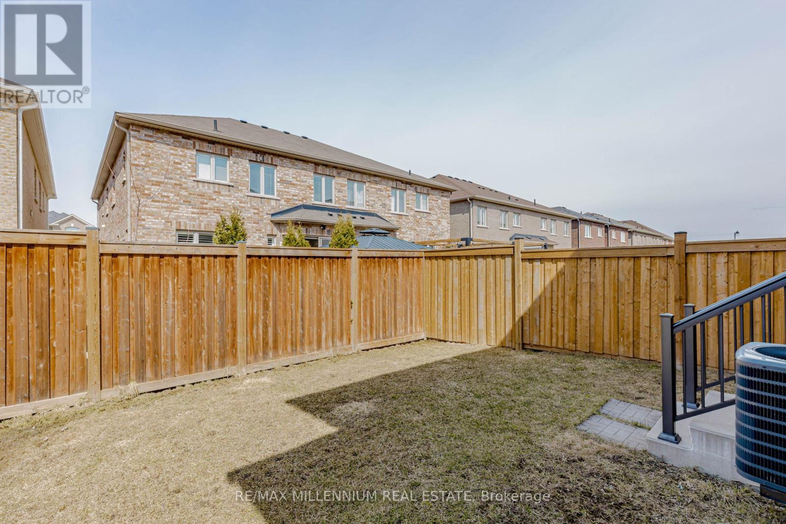 1625 Sorensen Court, Milton, Ontario  L9E 1G8 - Photo 32 - W12947222