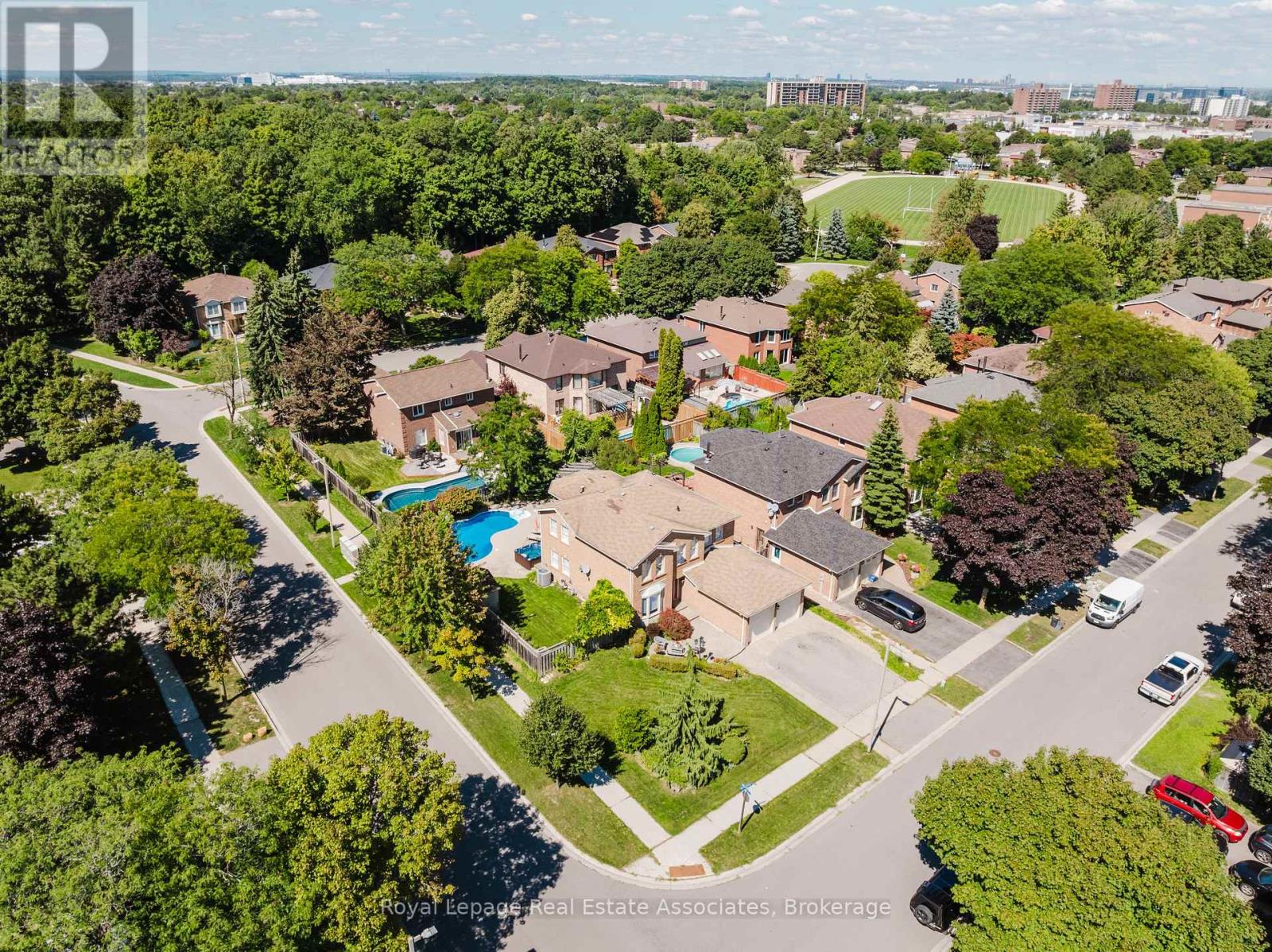 3173 Spring Creek Crescent, Mississauga, Ontario  L5N 4S2 - Photo 27 - W12947238