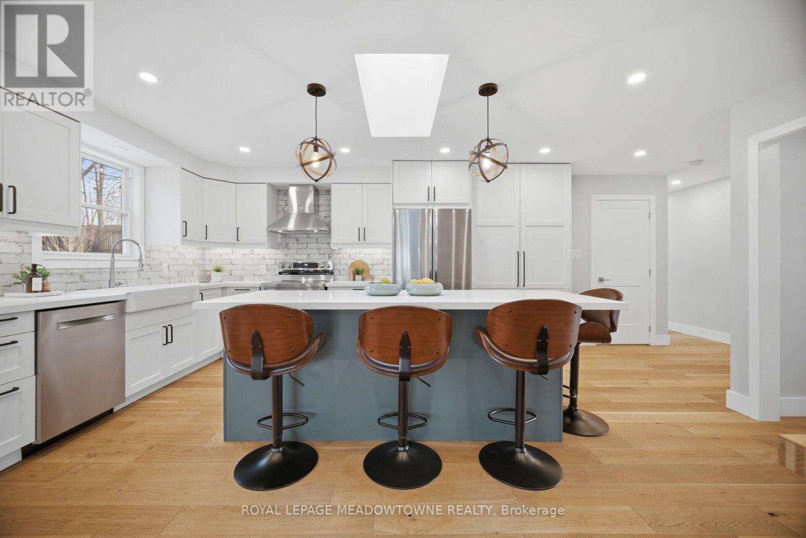 282 Woodward Avenue, Milton, Ontario  L9T 1V2 - Photo 10 - W12947276