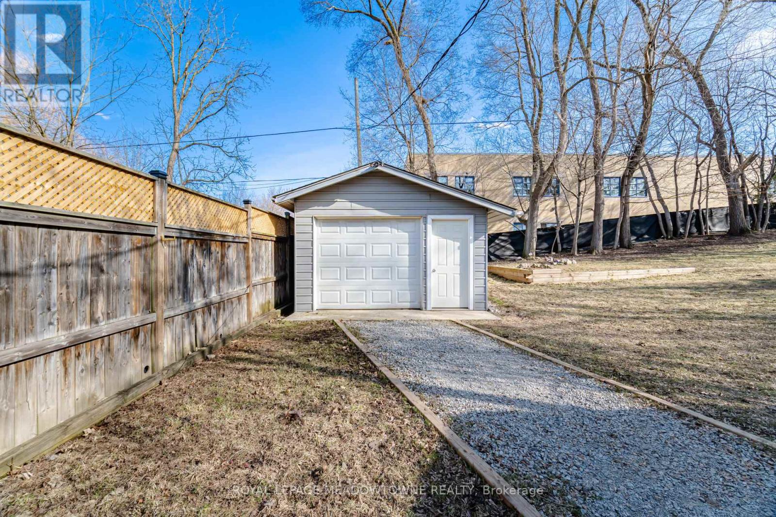 282 Woodward Avenue, Milton, Ontario  L9T 1V2 - Photo 47 - W12947276