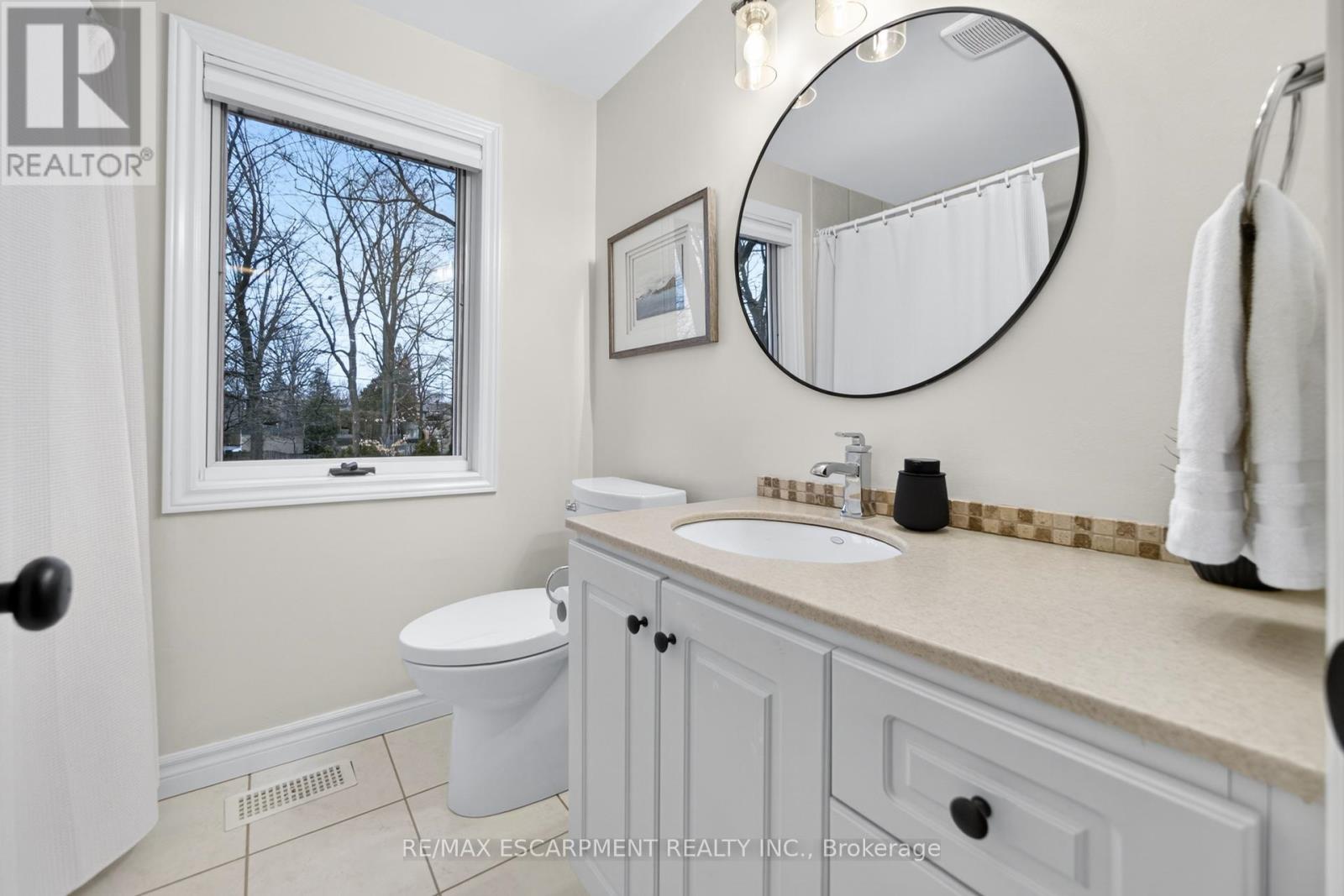 479 Pinedale Avenue, Burlington, Ontario  L7L 3W3 - Photo 29 - W12947280